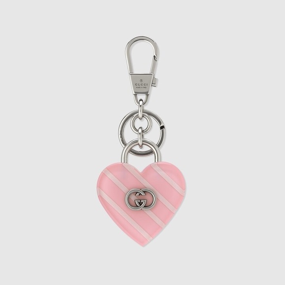 Gucci Interlocking G heart-shaped keychain - Picture 1 of 4